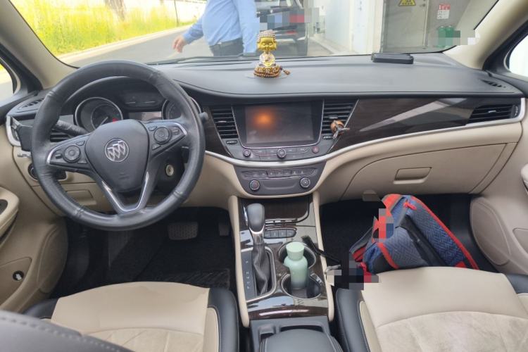 Used Buick Verano 2017 Sedan 15S Automatic Leading Model Center Console