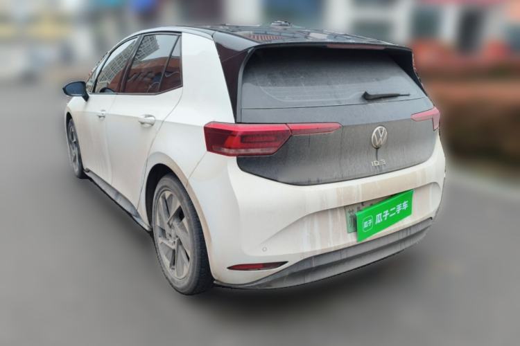 Used Volkswagen ID.3 2024 Pure & Smart Edition Rear Left 45 Deg