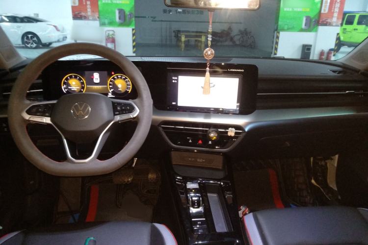 Used Volkswagen Lamando 2022 Lingdu L 280TSI DSG Spicy Edition Center Console