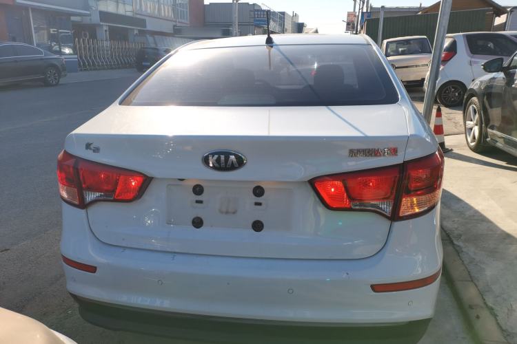 Used Kia K2 2015 Sedan 1.4L Automatic GLS
