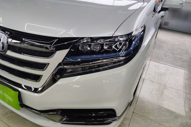 Used Honda Elysion 2019 2.0L Hybrid Luxury Edition
