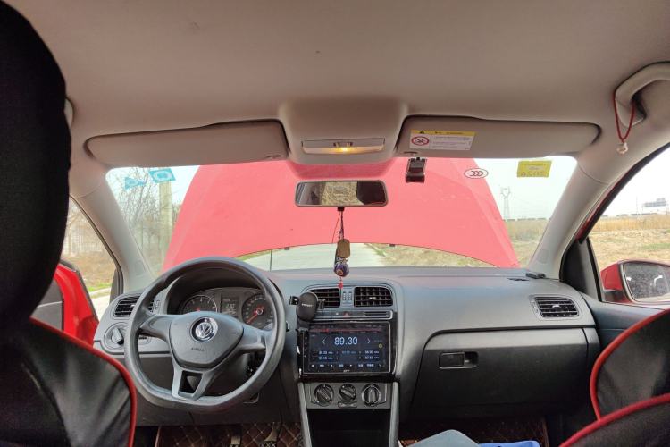 Used Volkswagen Polo 2014 1.4L Manual Fashion Edition
