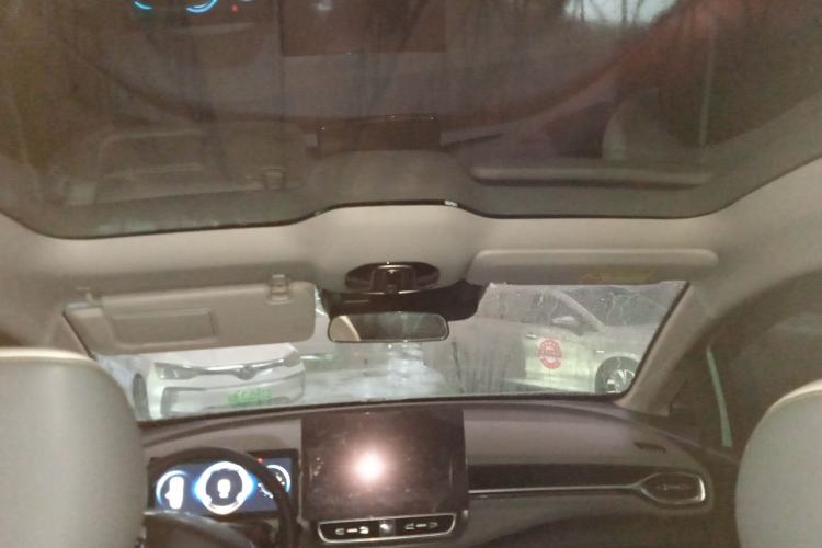 Used AION V 2022 Plus 70 Executive Edition Lithium Iron Phosphate Headliner