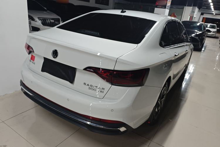 Used Volkswagen Sagitar 2025 Revised Version Three 300TSI DSG Excellence Edition
