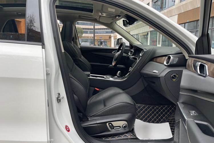 Used Lynk & Co 01 2017 2.0T Two-Wheel Drive Pro Edition
