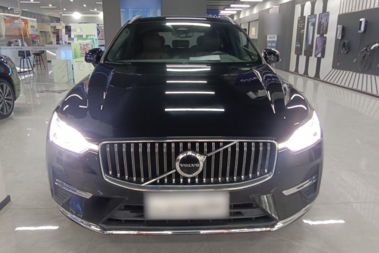 Used Volvo XC60 2022 B5 4x4 Smart Luxury Edition