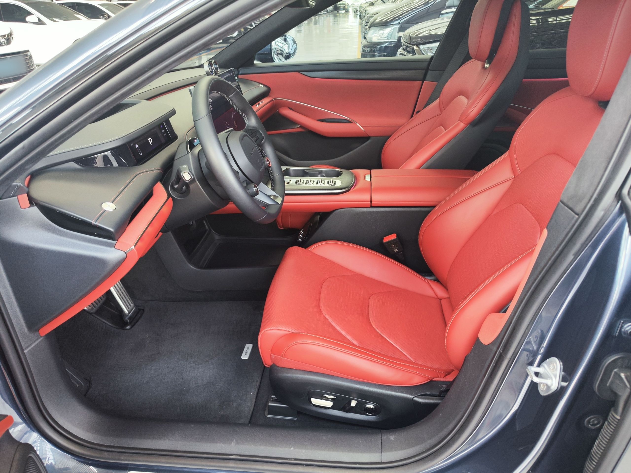Xiaomi Auto SU7 2024 Four-Wheel Drive Ultra-Long Range Advanced Intelligent Driving Max Edition — снимка 17