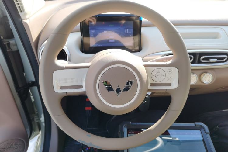 Used Wuling Hongguang MINIEV 2025 Four-Door Version Advanced Edition
