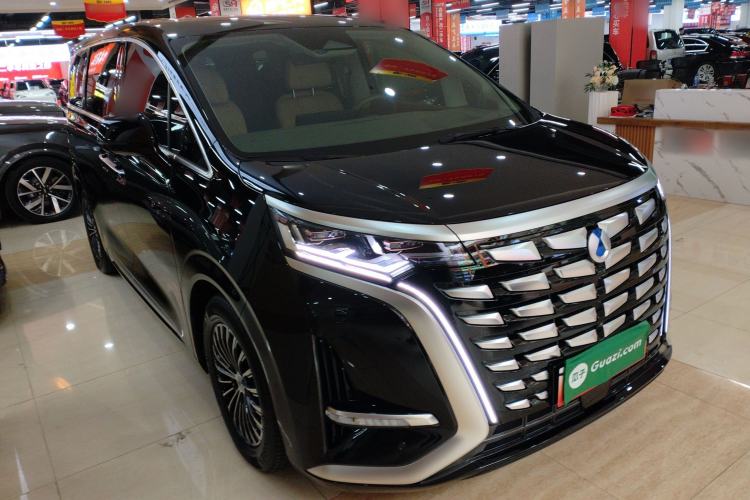 Used Denza D9 2022 DM-i 970 Four-Wheel Drive Flagship Model