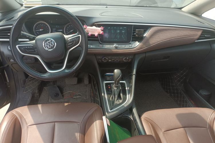 Used Buick GL6 2019 18T 6-Seater Connected Luxury Version China VI Standard
