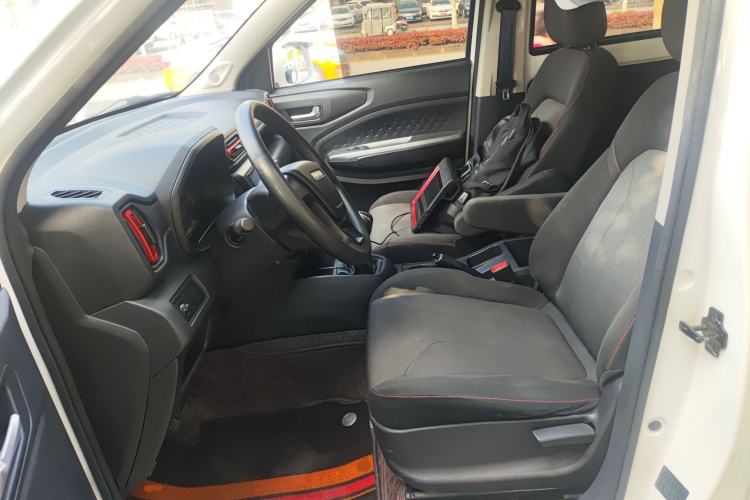 Used Dongfeng Fengon 380 2022 1.5L Standard Edition 7-Seater Passenger Vehicle Left Front Seat