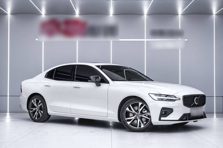 Used Volvo S60 2025 B5 Zhiya Sport Edition