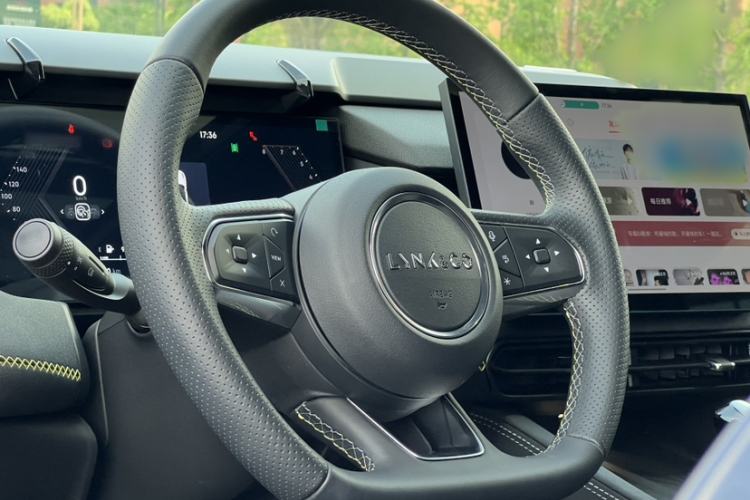 Used Lynk & Co 03 2023 2.0TD DCT JingPro
