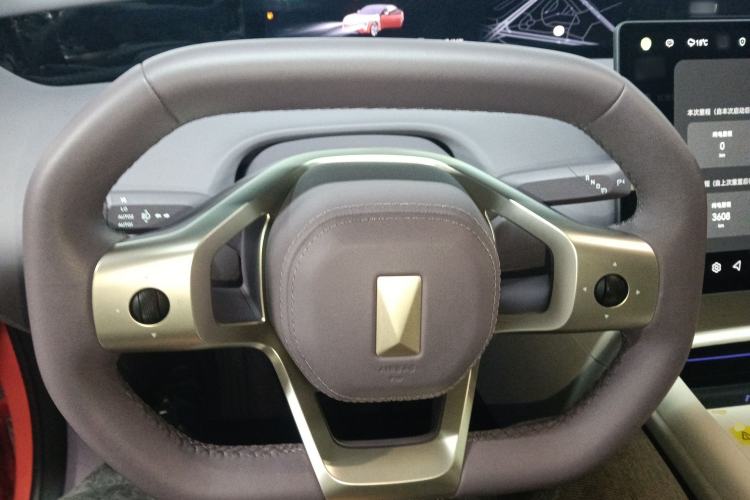 Used Avatr 06 2025 Pro Range-Extended Edition