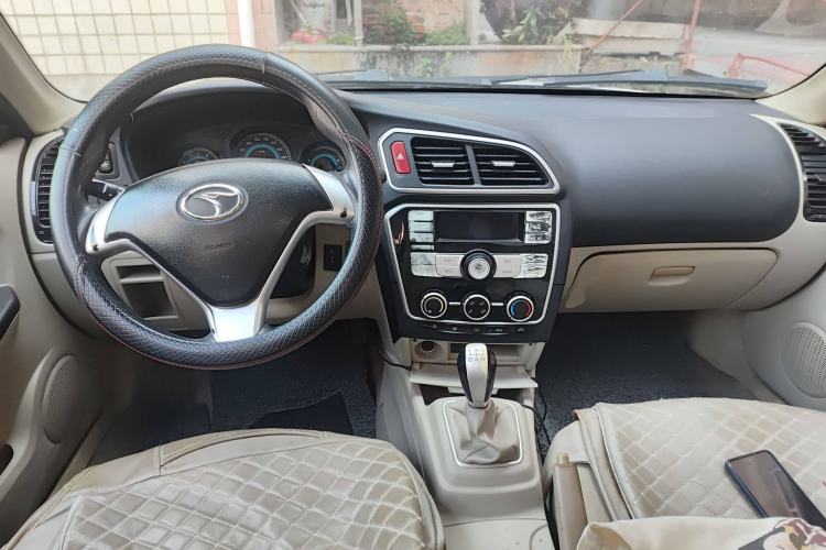 Used Soueast V3 Lingyue 2014 1.5L Manual Entry-Level Version
