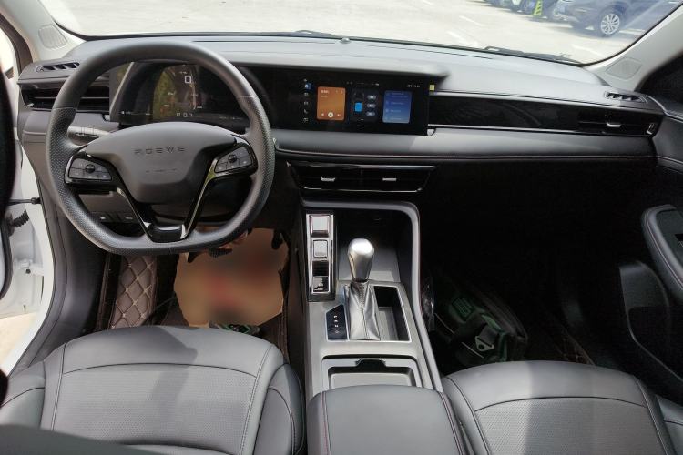 Used Roewe i5 2023 1.5L CVT Luxury Edition Center Console