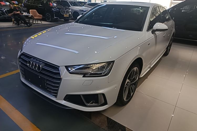 Used Audi A4L 2019 40 TFSI Fashion Edition China VI Emission Standard