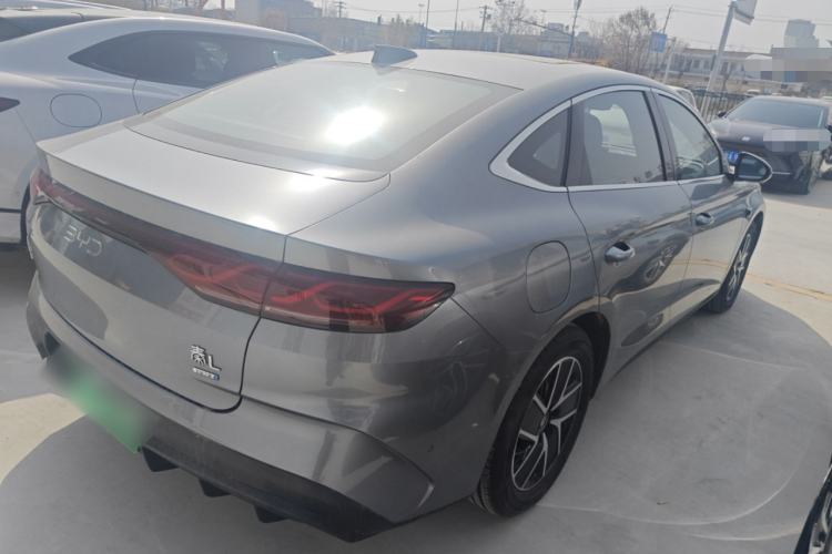 Used BYD Qin L 2025 DM-i Smart Drive 120KM Leading Model
