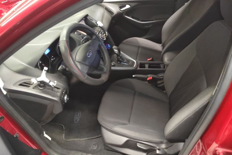 Used Ford Focus 2017 Hatchback 1.6L Automatic Comfort Plus SmartDrive Edition Left Front Seat