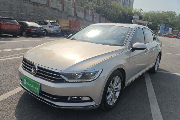 Used Volkswagen Magotan 2017 330TSI DSG Luxury Model