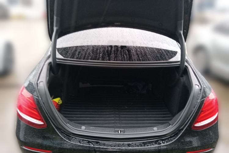 Used Mercedes-Benz E-Class 2019 E 260 L