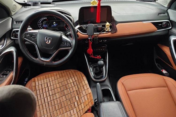 Used Baojun 510 2017 1.5L Manual Luxury Model
