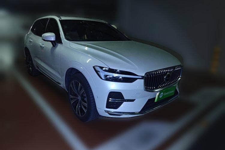 Used Volvo XC60 New Energy 2022 T8 Plug-in Hybrid All-Wheel Drive Smart Luxury Edition
