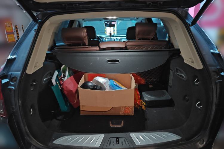 Used Buick Envision 2014 28T Four-Wheel Drive Elite Model Trunk