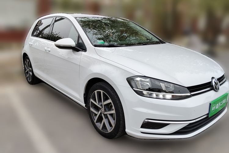 Used Volkswagen Golf 2019 280TSI DSG Luxury Version China VI Standard Front Right 45 Deg