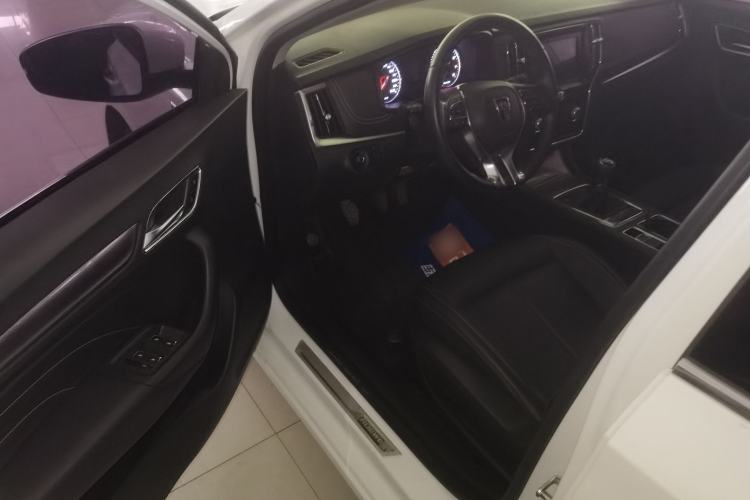 Used Roewe i6 2018 20T Manual Luxury Edition