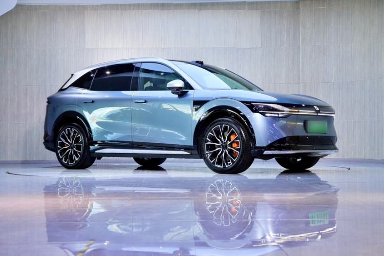 Used Zeekr 7X 2025 100kWh Long-Range All-Wheel Drive Intelligent Driving Version
