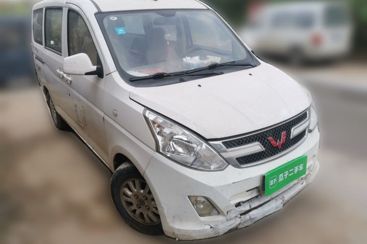 Used Wuling Rongguang V 2016 1.5L Standard Version
