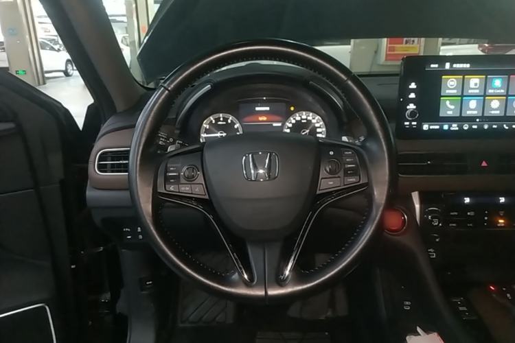 Used Honda UR-V 2023 370TURBO Two-Wheel-Drive Luxury Edition