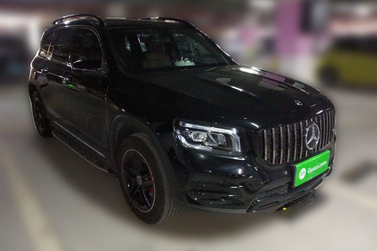 Used Mercedes-Benz GLB 2023 GLB 200 Dynamic Edition Front Right 45 Deg