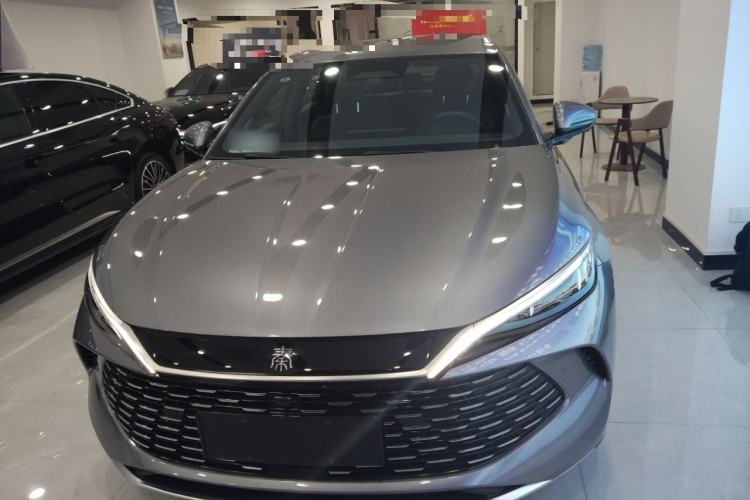 Used BYD Qin L 2025 DM-i Smart Drive 120KM Superior Model