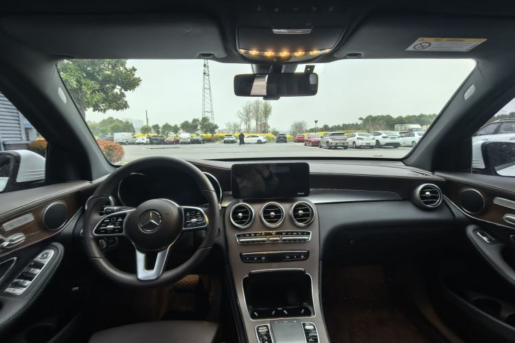 Used Mercedes-Benz GLC 2021 GLC 260 L 4MATIC Luxury Model
