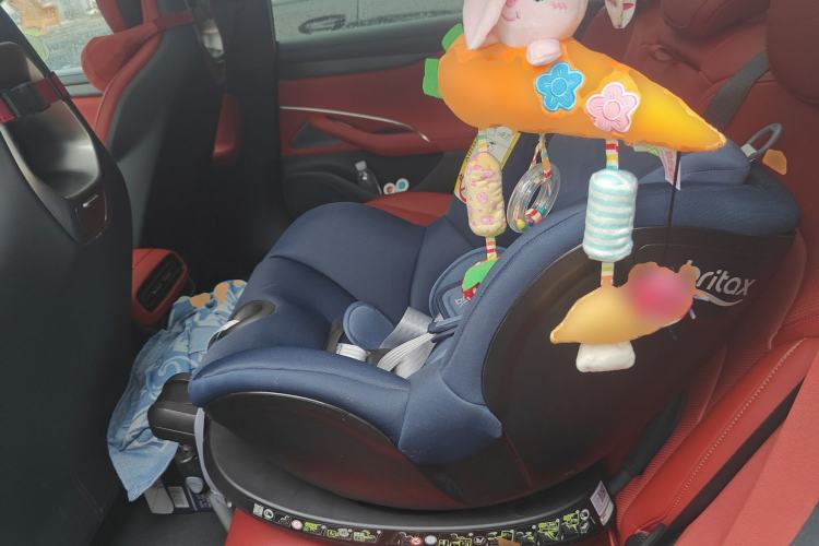 Used Xiaomi Auto SU7 2024 Rear-Drive Ultra-Long Range Advanced Pro-Level Intelligent Driving Version Left Rear Seat