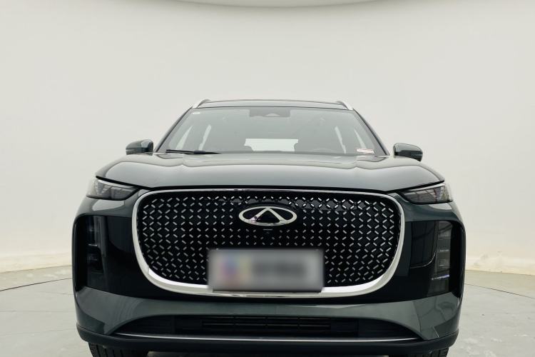 Used Chery Tiggo 8 PLUS 2025 290TGDI DCT Prestige 5-Seater Exterior 2