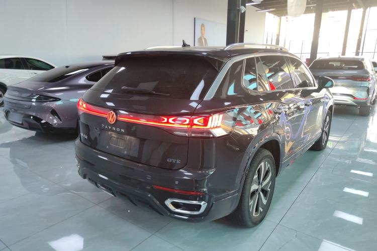 Used Volkswagen Tayron GTE Plug-in Hybrid 2022 1.4T Luxury Edition Exterior 5