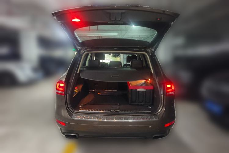 Used Volkswagen Touareg 2014 3.0 TSI New Edition
