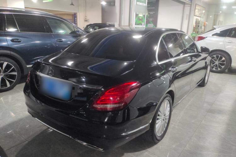 Used Mercedes-Benz C-Class 2015 Facelift C 200 L