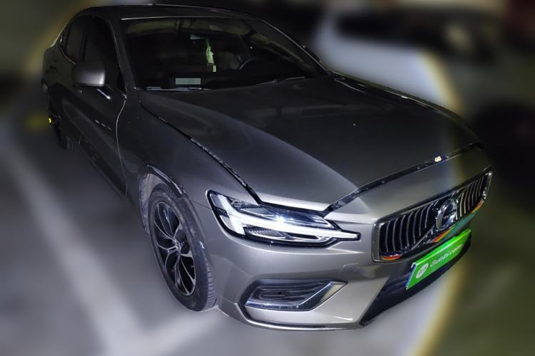 Used Volvo S60 2021 T4 Zhiyi Luxury Edition