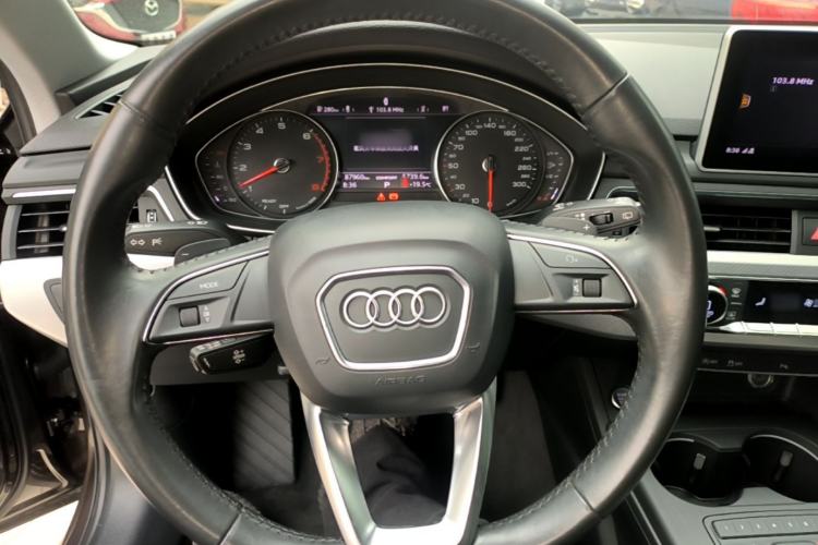 Used Audi A4 2017 45 TFSI allroad quattro Fashion Edition
