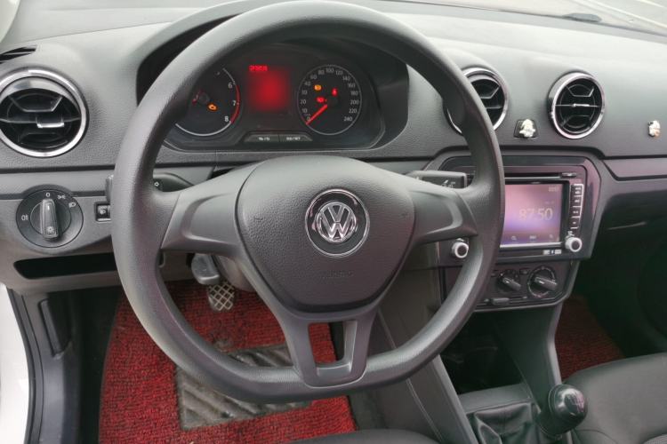 Used Volkswagen Jetta 2017 1.4L Manual Fashion Edition Steering Wheel