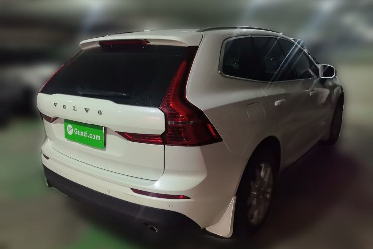 Used Volvo XC60 2018 T4 Zhiyi Edition Rear Right 45 Deg