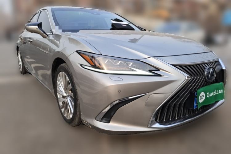 Used Lexus ES 2018 300h Executive Version China V Standard