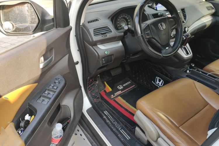 Used Honda CR-V 2012 2.0L two-wheel drive urban version