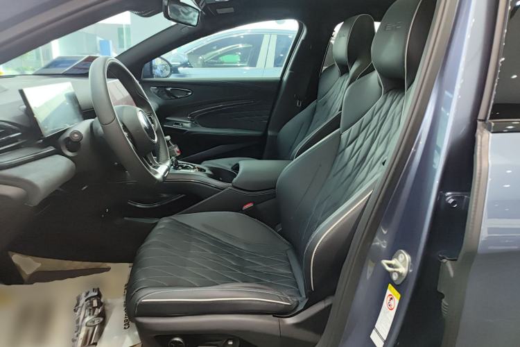 Used BYD Seal 2022 700 km Long-Range Rear-Wheel-Drive Version Left Front Seat