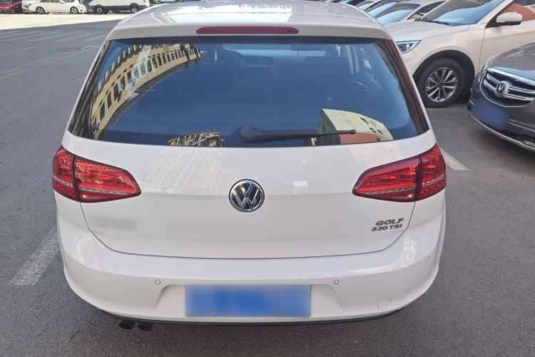 Used Volkswagen Golf 2016 230TSI Manual Comfort Version