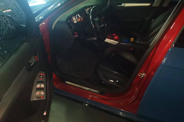 Used Audi A4 2014 40 TFSI allroad quattro plus version